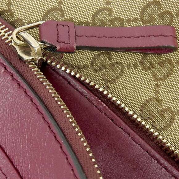 GUCCI Authentic Cream Leather Shoulder Bag - Picture 7 of 10